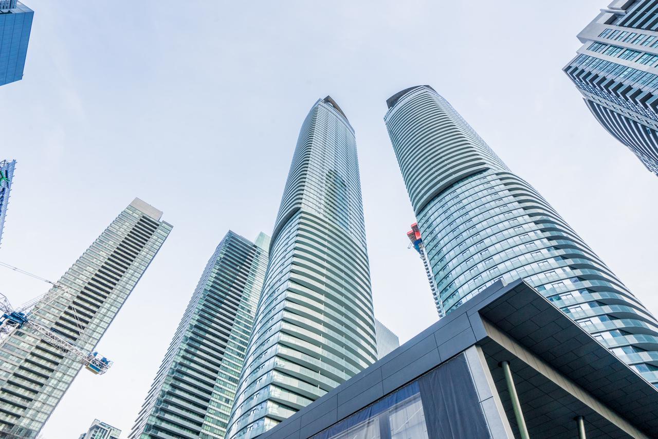 Aaira Suites 토론토 외부 사진