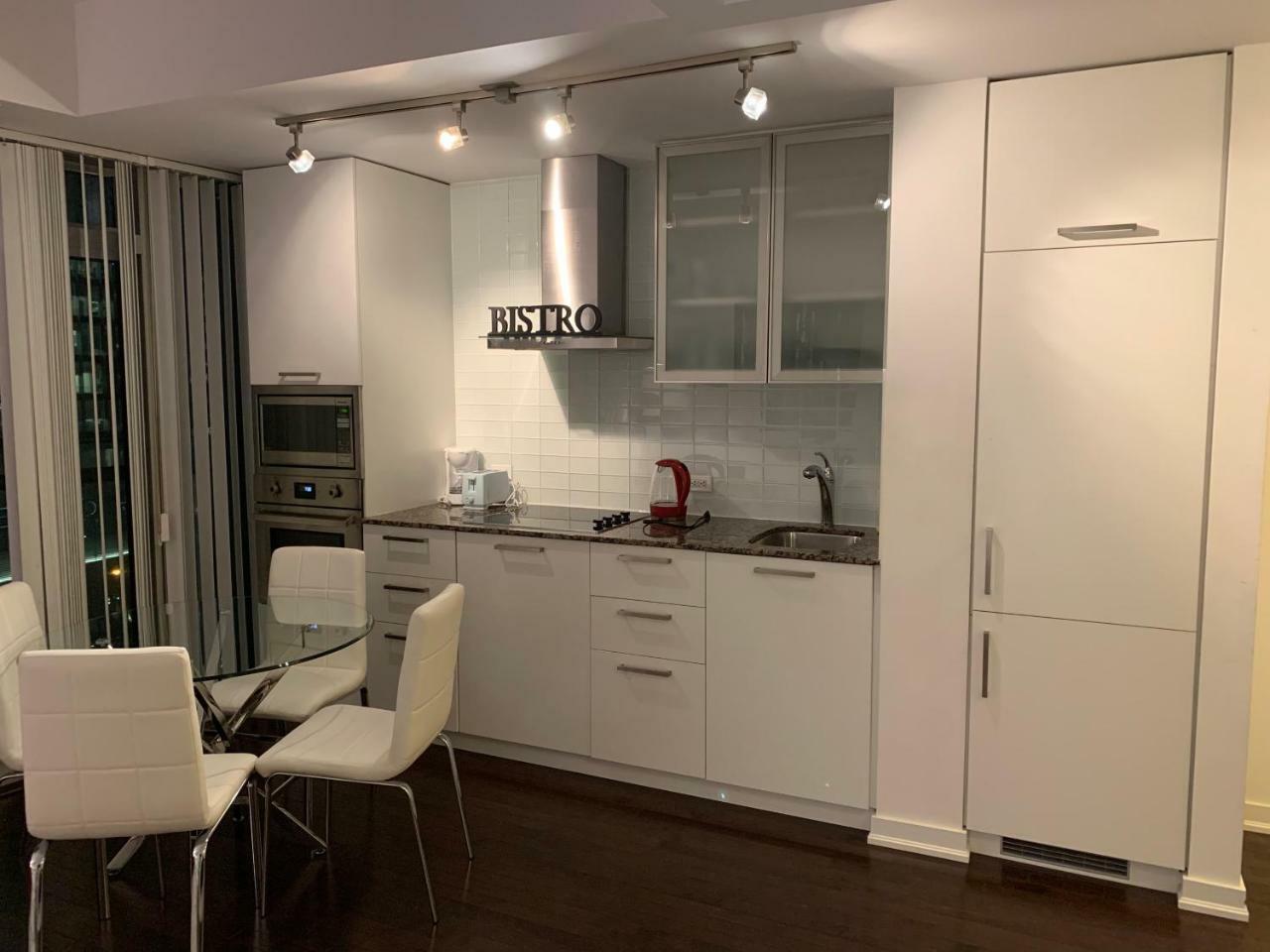 Aaira Suites 토론토 외부 사진
