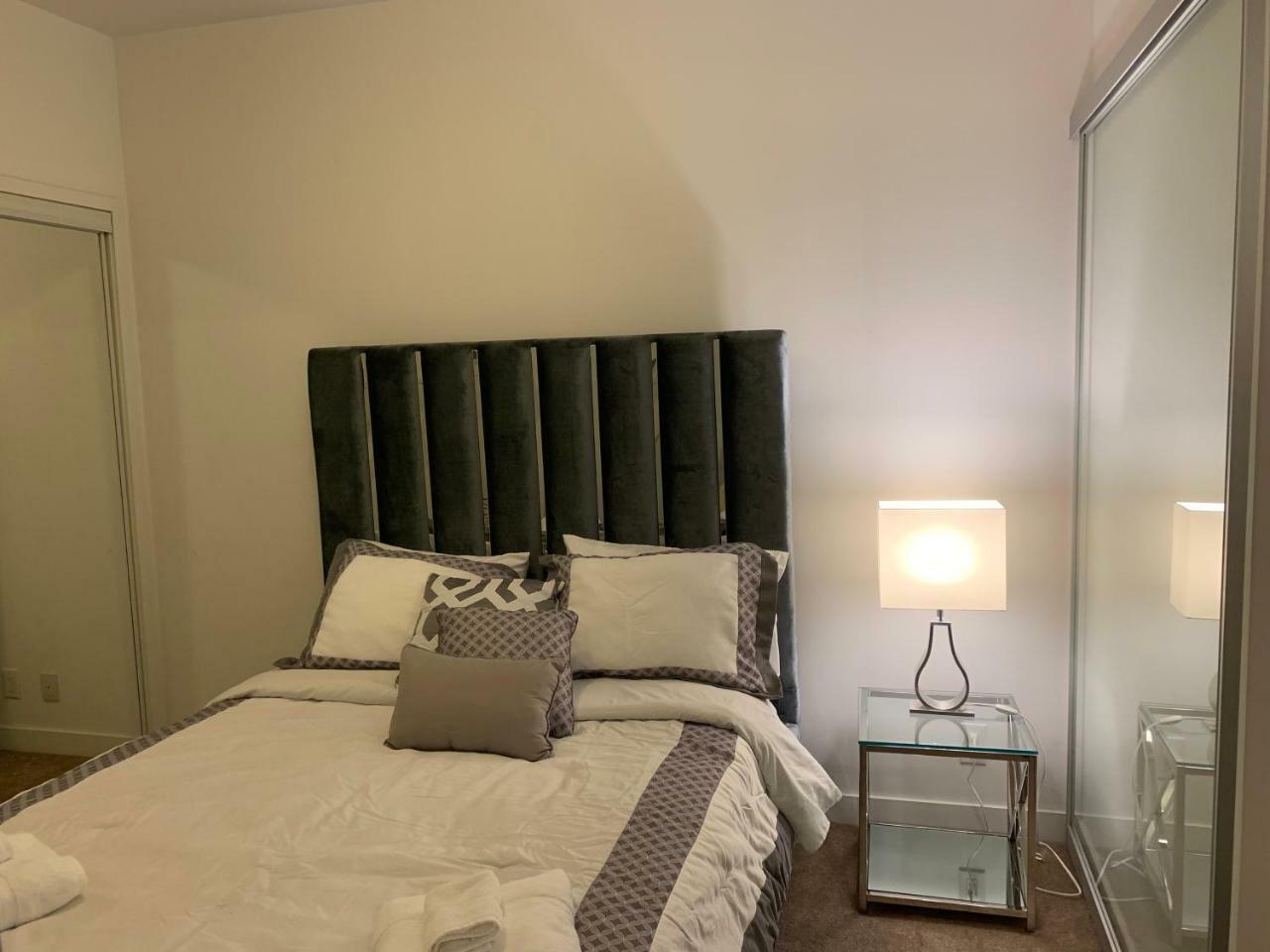 Aaira Suites 토론토 외부 사진