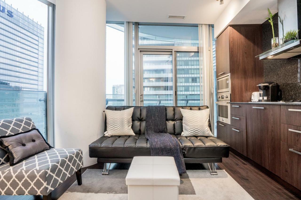 Aaira Suites 토론토 외부 사진