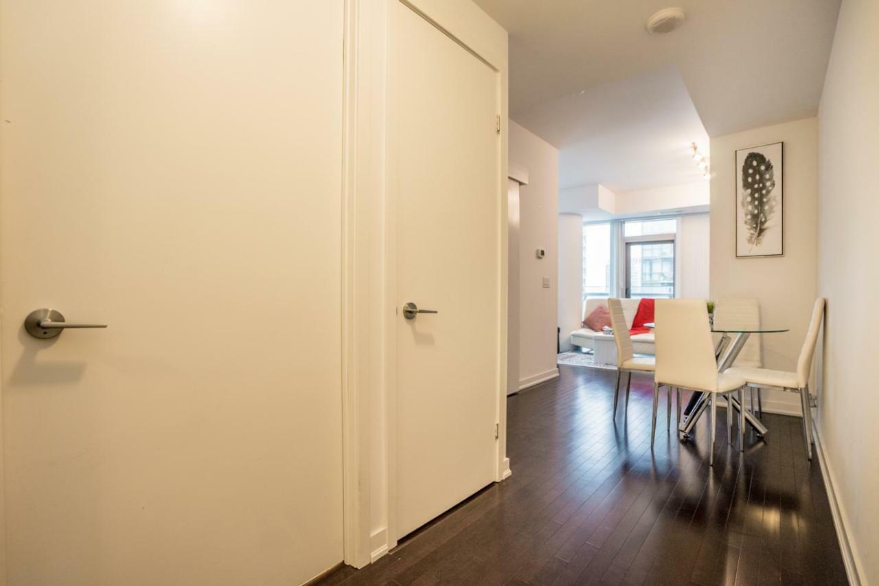 Aaira Suites 토론토 외부 사진