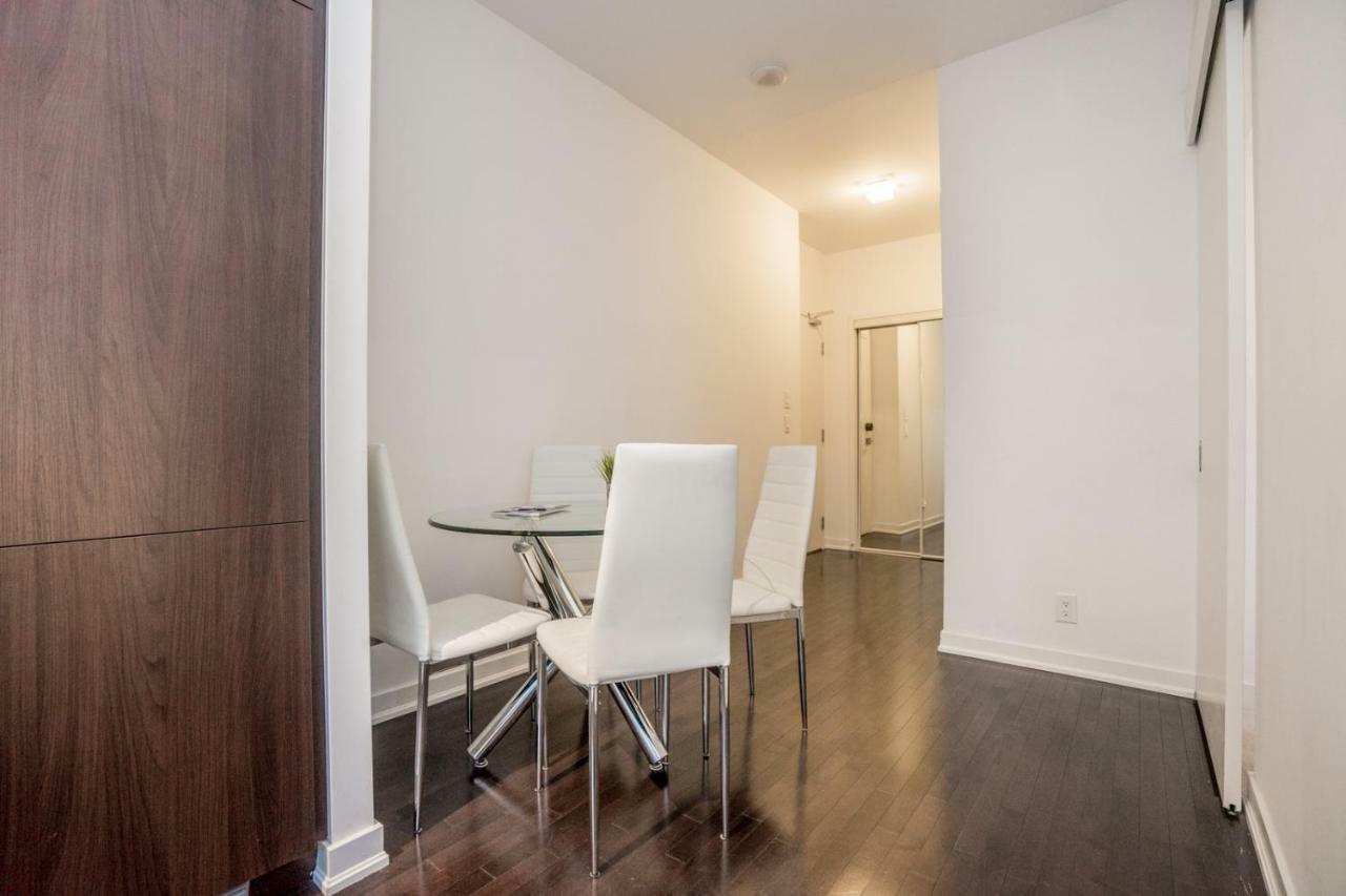 Aaira Suites 토론토 외부 사진