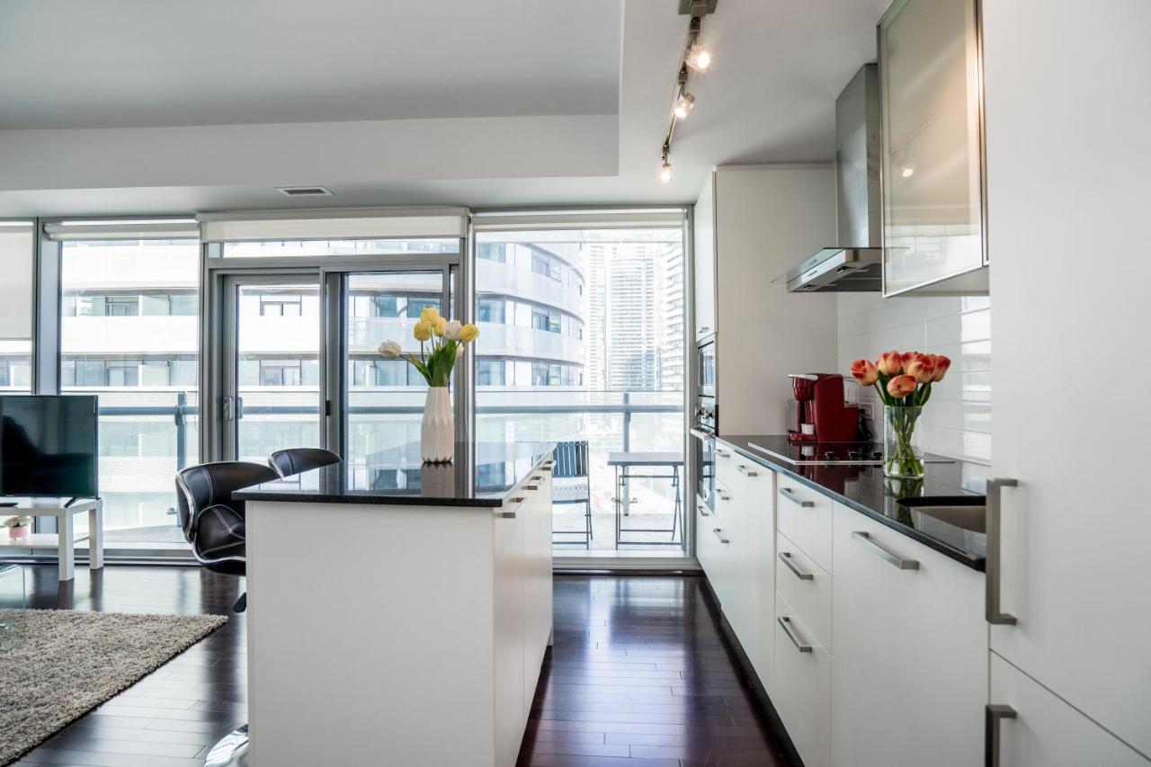 Aaira Suites 토론토 외부 사진