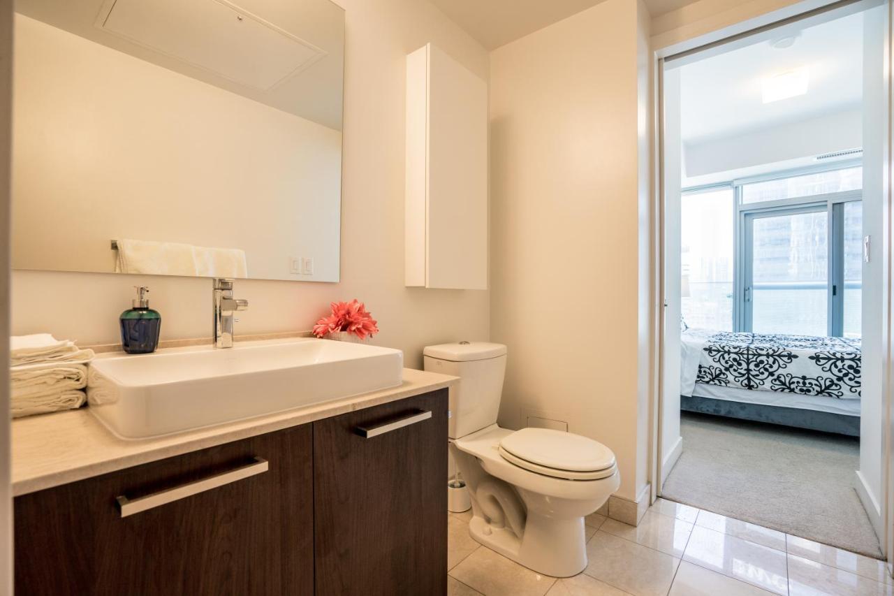 Aaira Suites 토론토 외부 사진